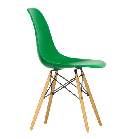 Cadeira Eames em Plástico DSW / Ácer Dourado
